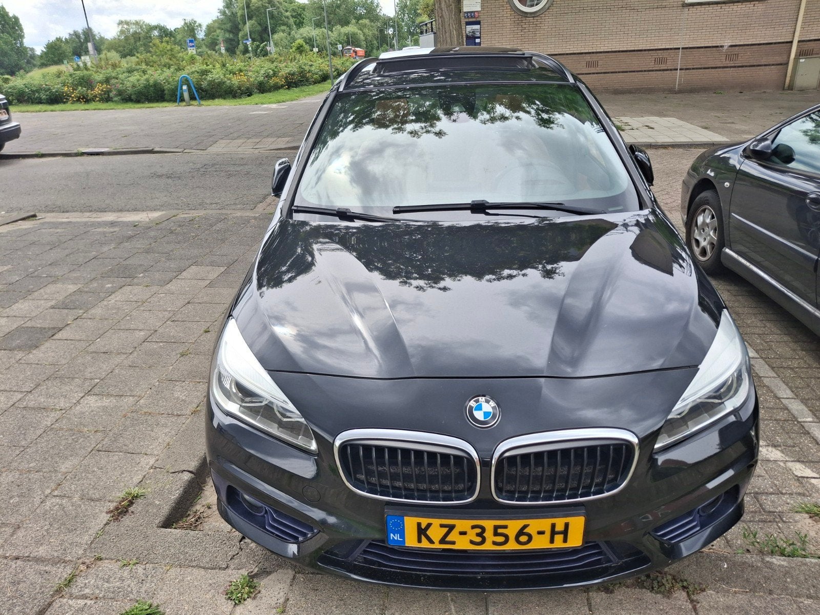 bmw 218i grand tour sport alle options, Auto's, Lichtsensor, Zwart, Leder, Bruin