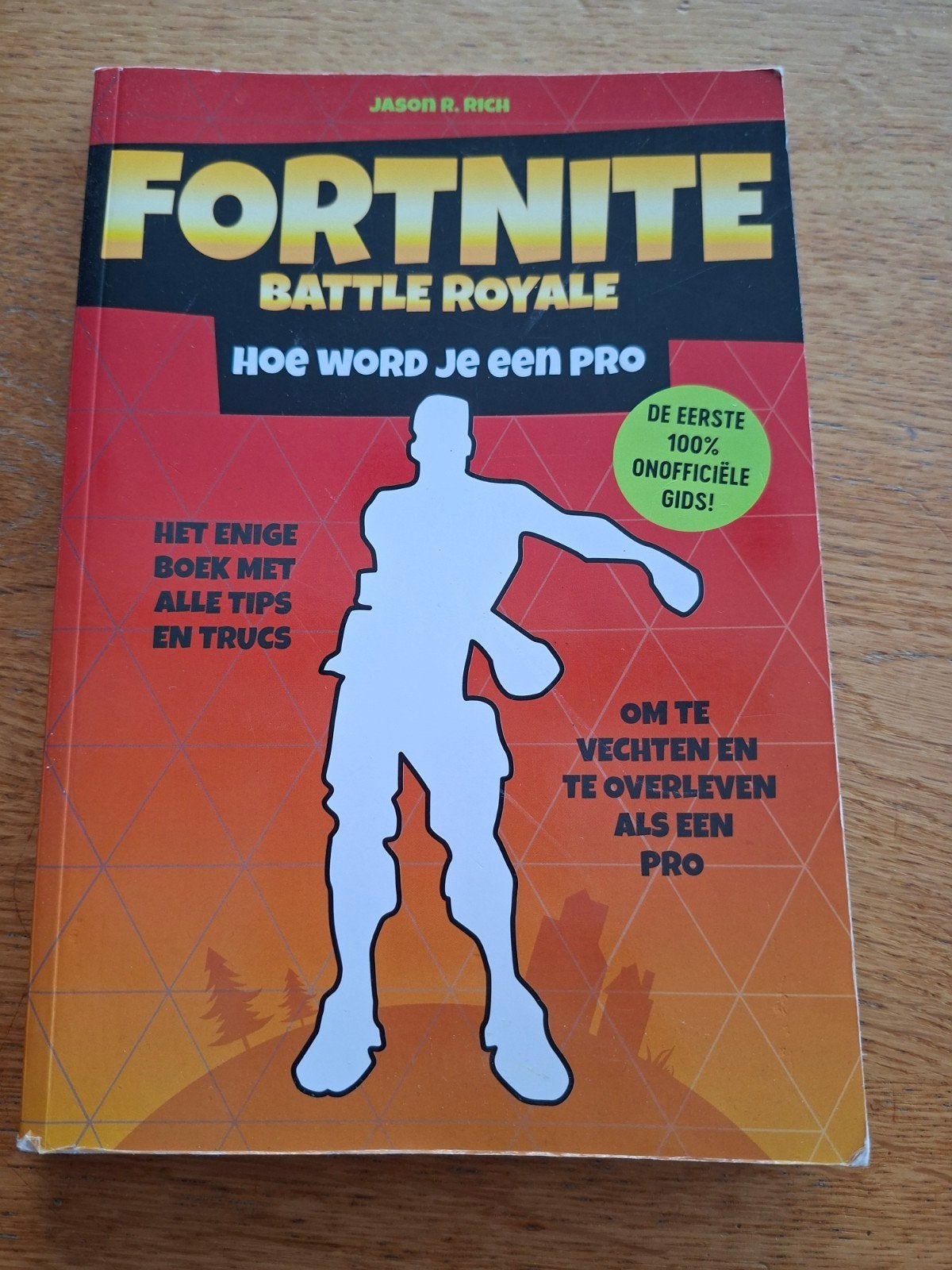 Fortnite Battle Royale: Hoe word je een pro - Tips & Tricks, Boeken, Ophalen of Verzenden, Zo goed als nieuw, Niet van toepassing