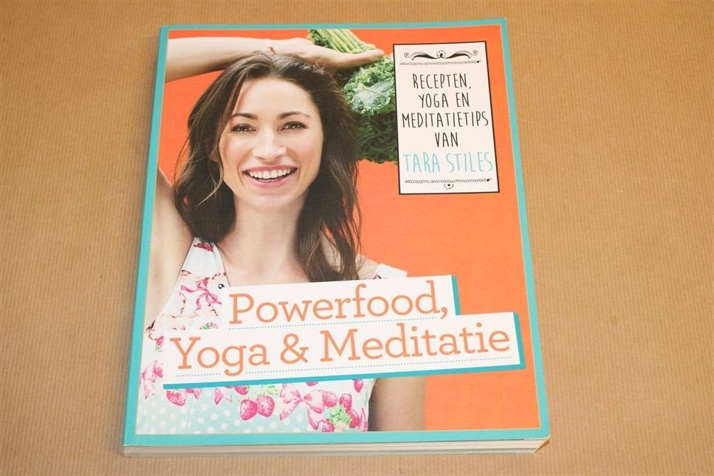 Powerfood, Yoga & Meditatie — Tara Stiles, Boeken, Ophalen of Verzenden, Zo goed als nieuw, Overige onderwerpen, Achtergrond en Informatie