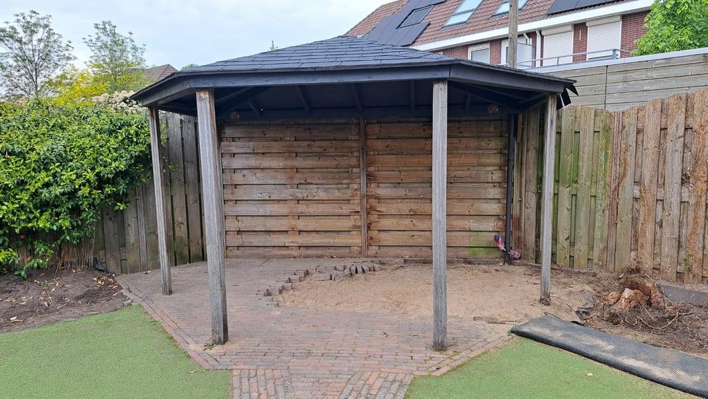 Houten prieeltje, Ophalen, Gebruikt