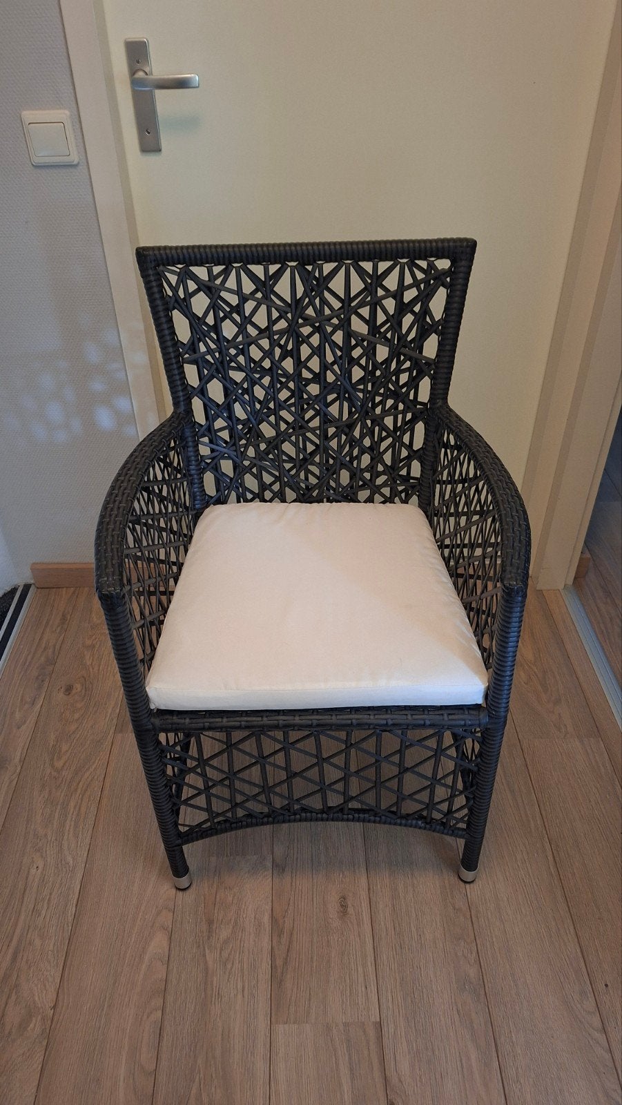 Als nieuw  gevlochten webbing stoel, Huis en Inrichting, Stoelen, Ophalen, Zo goed als nieuw, Eén