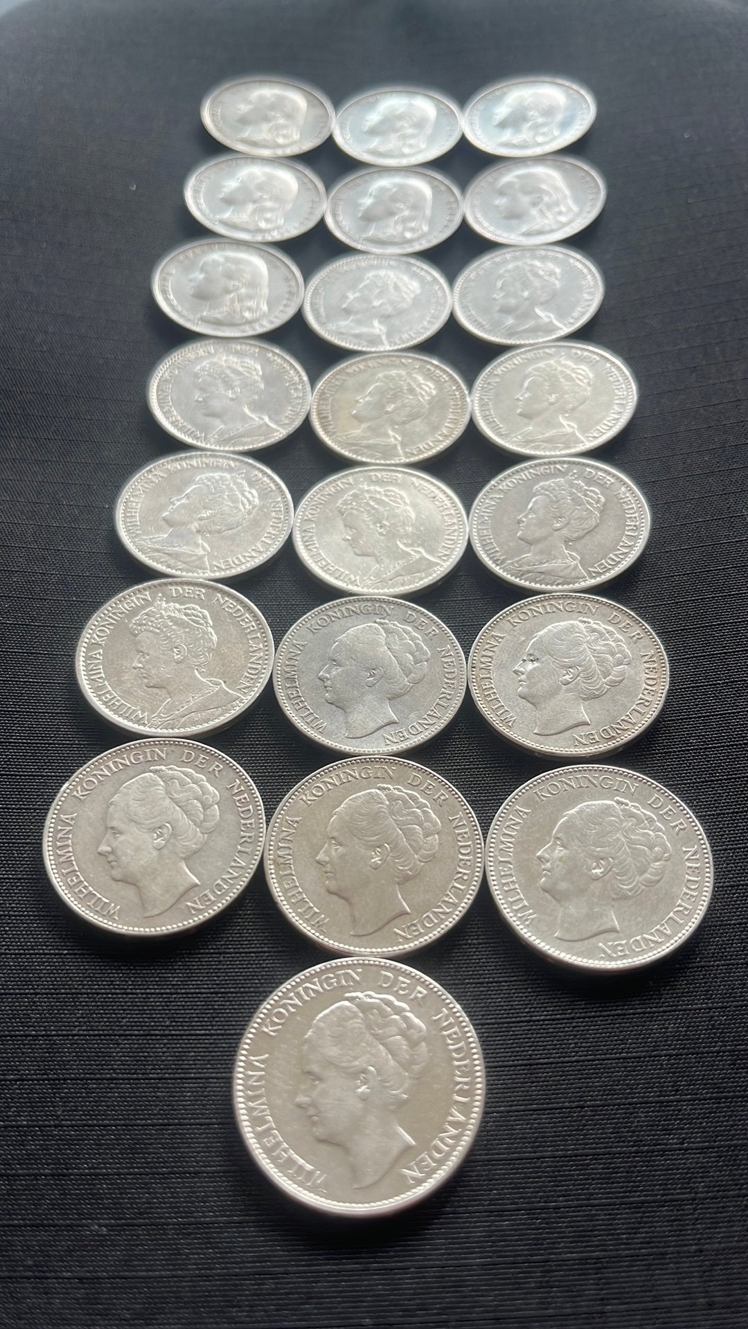22 zilveren guldens Wilhelmina 1892-1939 prachtige staat, Ophalen of Verzenden, Koningin Wilhelmina, 1 gulden, Zilver