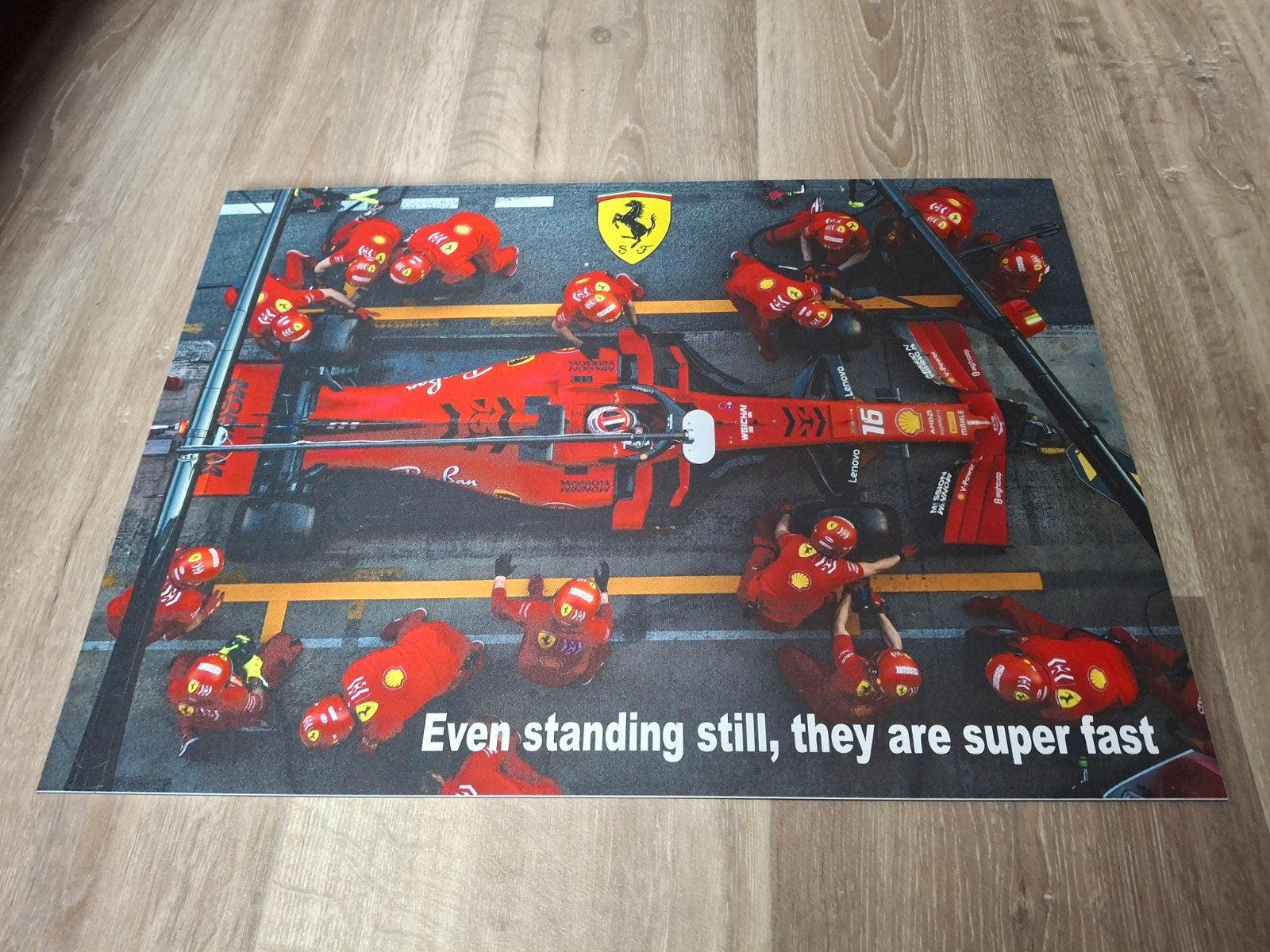 Charles Leclerc Ferrari SF90 2019 fotoprint
Ferrari SF90 201, Ophalen of Verzenden, Zo goed als nieuw, Formule 1