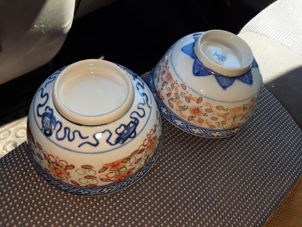 Set van 2 handgeschilderde Japanse kommen, Antiek en Kunst, Antiek | Porselein, Ophalen of Verzenden