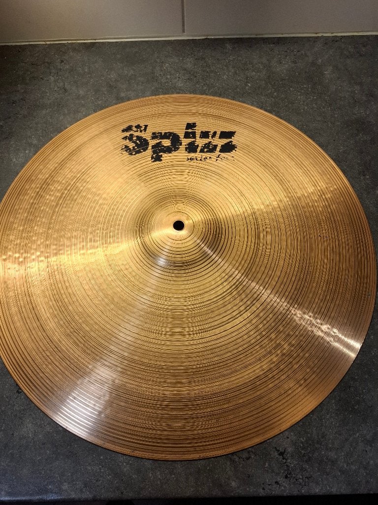 Zeldzaam spizz 18 inch crash/ride voor uw drumstel, Ophalen of Verzenden, Zo goed als nieuw, Drums of Percussie