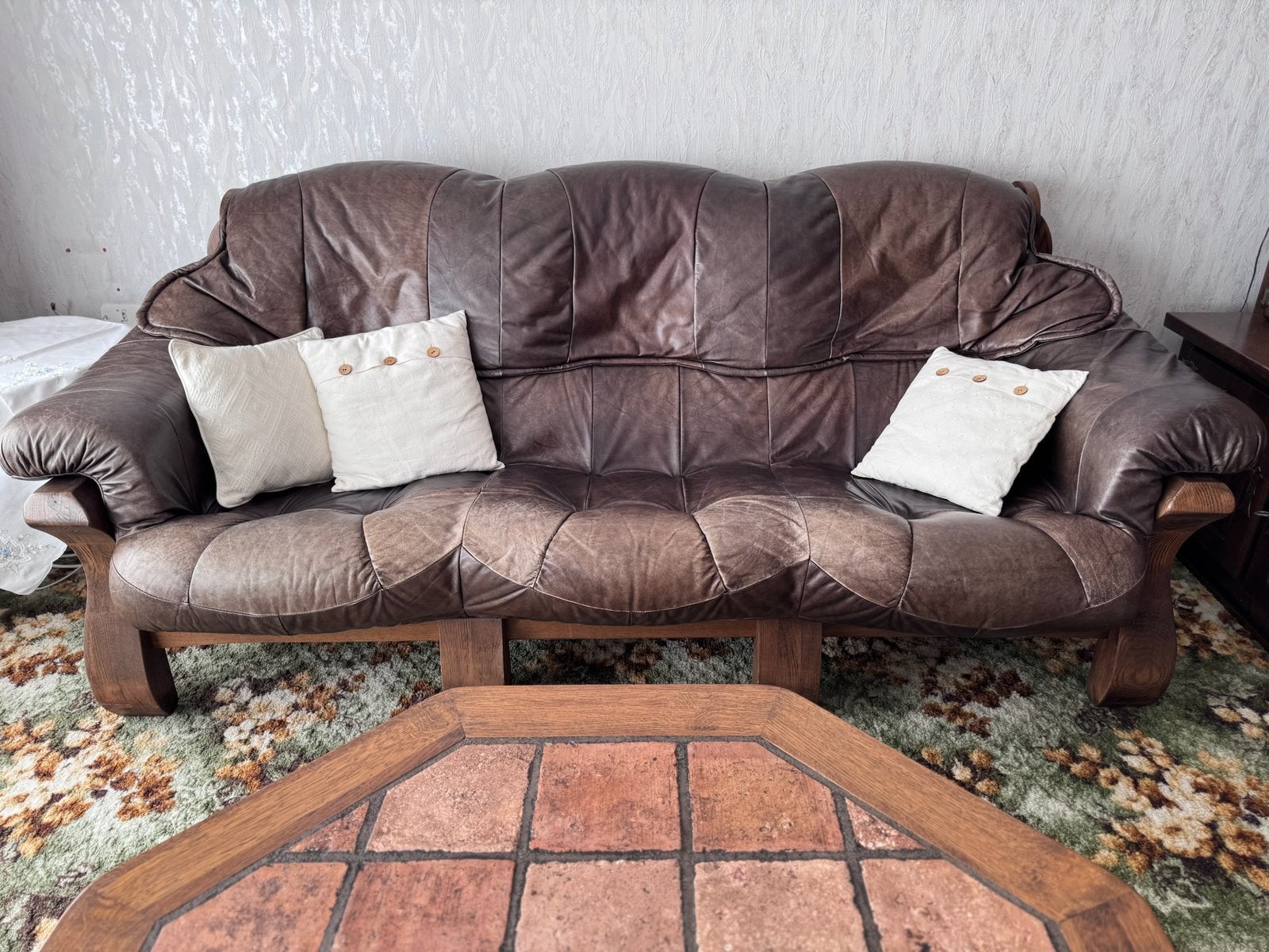GRATIS Lederen zetels met eikenhouten frame, Ophalen, Eenpersoons, 75 tot 100 cm, Zo goed als nieuw