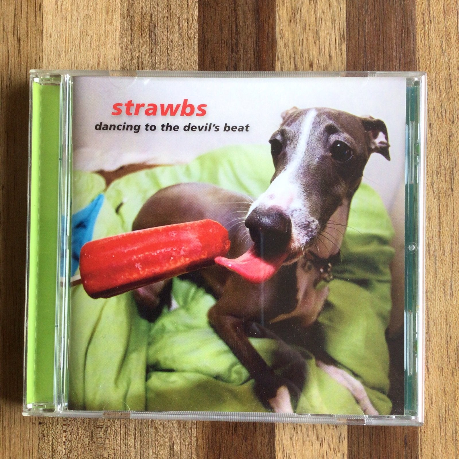 Strawbs - dancing to the devil’s beat, Cd's en Dvd's, Ophalen of Verzenden, Zo goed als nieuw