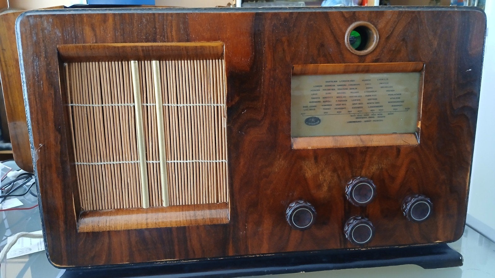 Mooie jaren 30 radio., Ophalen