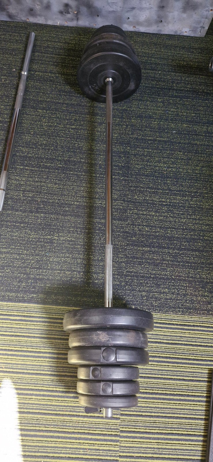 Halterstang 140cm 25mm met 27kg gewichten, Sport en Fitness, Fitnessmaterialen, Ophalen, Gebruikt, Rug, Halterset