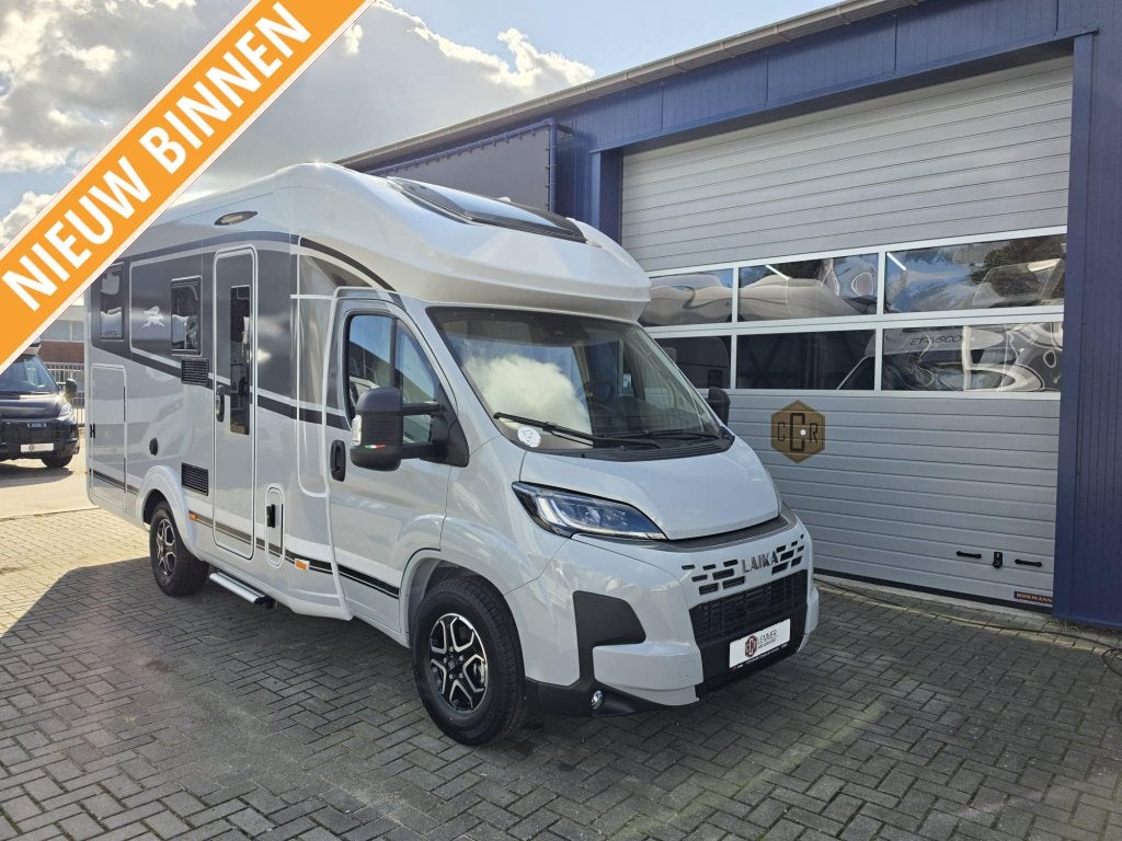 Laika Ecovip L 2009 Titanio 6.6M, Vlakke vloer, LUXE, Automaat, Ringverwarming, Fiat, Tot en met 2