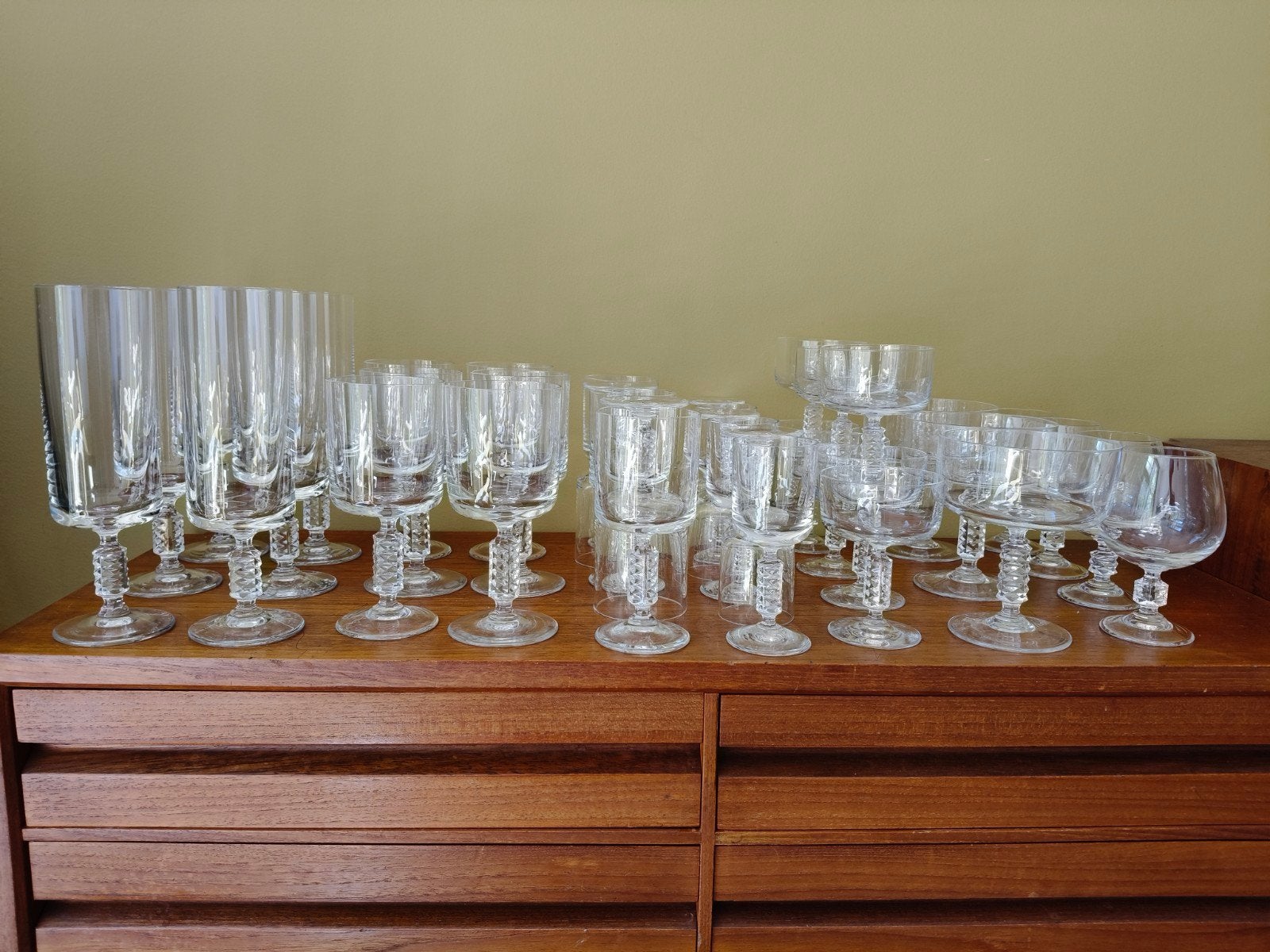 Grote set kristallen glazen met diamantruit, Antiek en Kunst, Ophalen of Verzenden