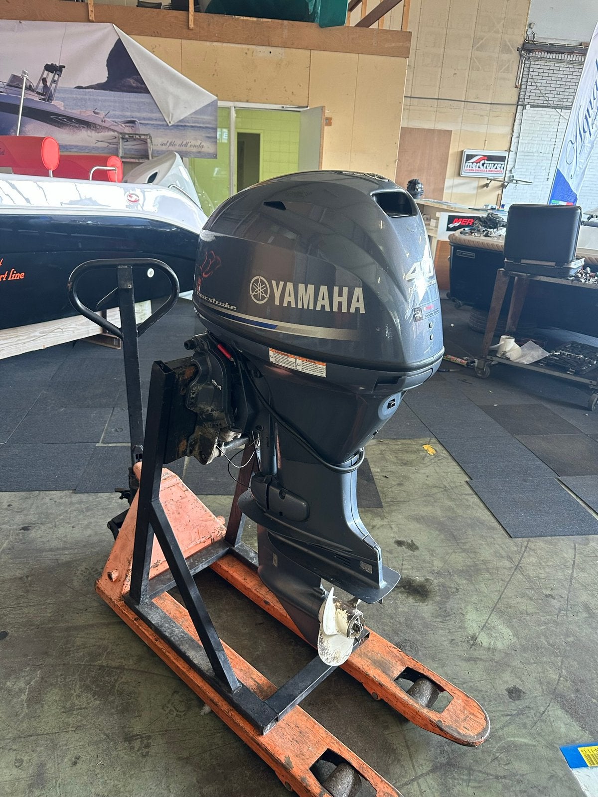 Nette 40 pk yamaha 4-takt, powertrim, injectie., Met afstandsbediening, Ophalen of Verzenden, Zo goed als nieuw, 30 pk of meer