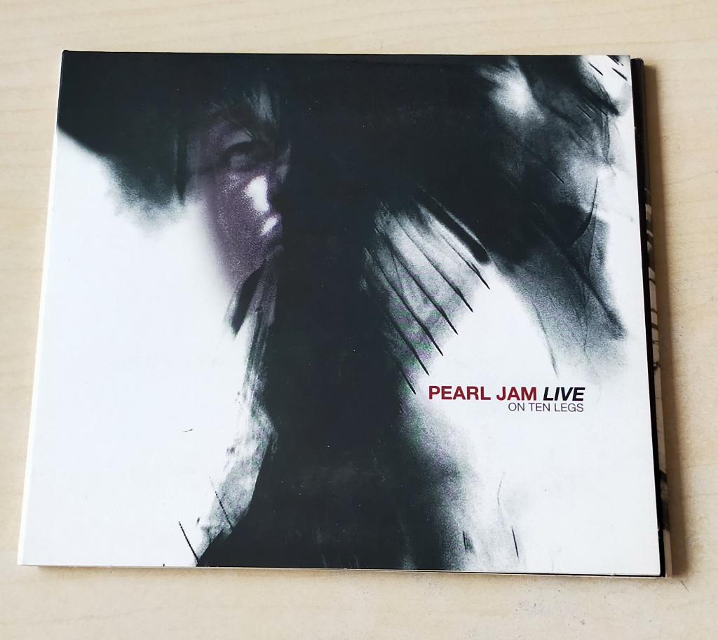 Pearl Jam - Live On Ten Legs CD 2010, Ophalen of Verzenden, Zo goed als nieuw