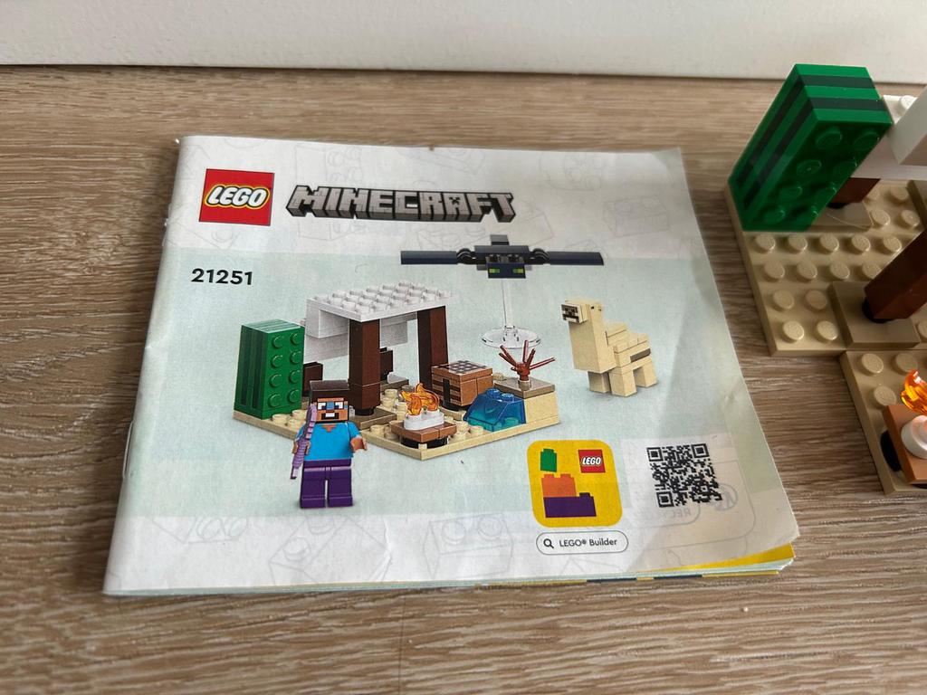 Lego minecraft 21251 Steve’s woestijnexpeditie, Ophalen of Verzenden, Zo goed als nieuw