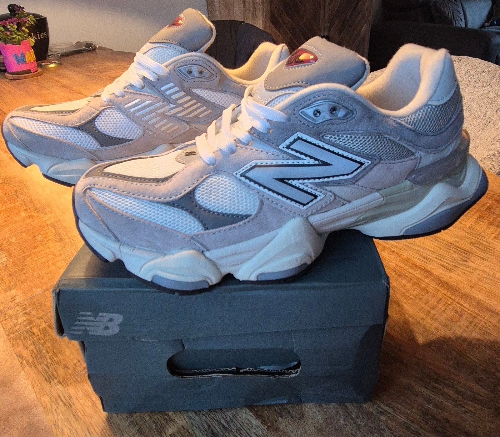 New Balance 9060 Sneakers - Grijs/Wit, Ophalen of Verzenden, Nieuw, Wit