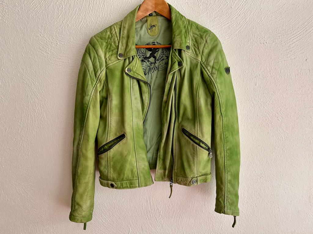 Leuk vintage groen leren jasje M, Kleding | Dames, Maat 38/40 (M), Ophalen of Verzenden, Jasje, Gedragen