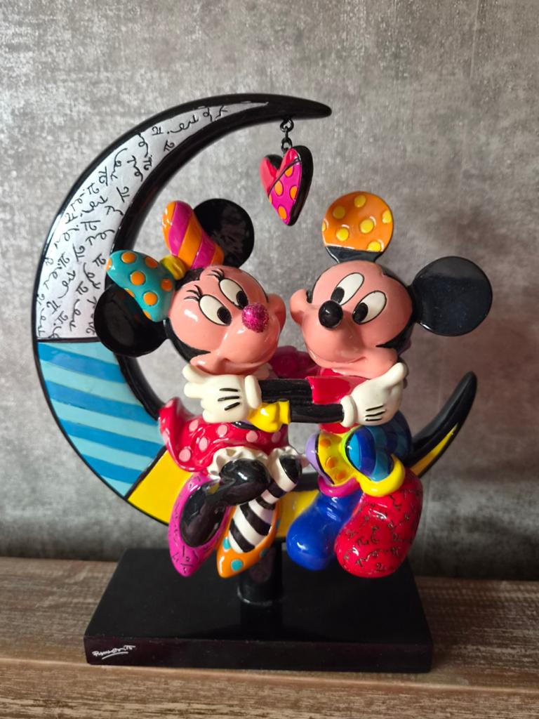 Disney Britto Mickey en Minnie Moon, Verzamelen, Ophalen of Verzenden, Mickey Mouse, Zo goed als nieuw, Beeldje of Figuurtje