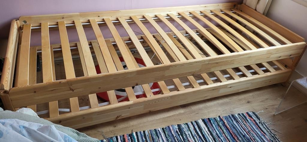 Ikea Utaker bed, stapelbed, grenen, zonder matrassen, Huis en Inrichting, Slaapkamer | Bedden, Ophalen, Gebruikt, 80 cm, 200 cm