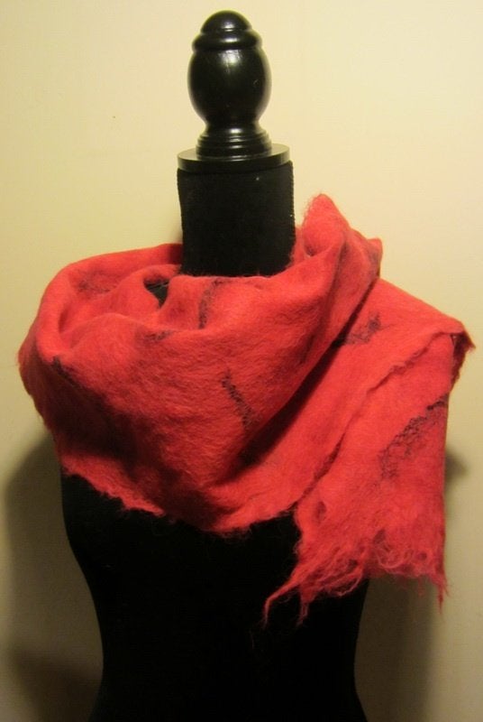 Handgevilte alpaca wol sjaal felted scarf ANJERS nieuw!, Kleding | Dames, Verzenden, Nieuw, Maat 38/40 (M), Sjaal