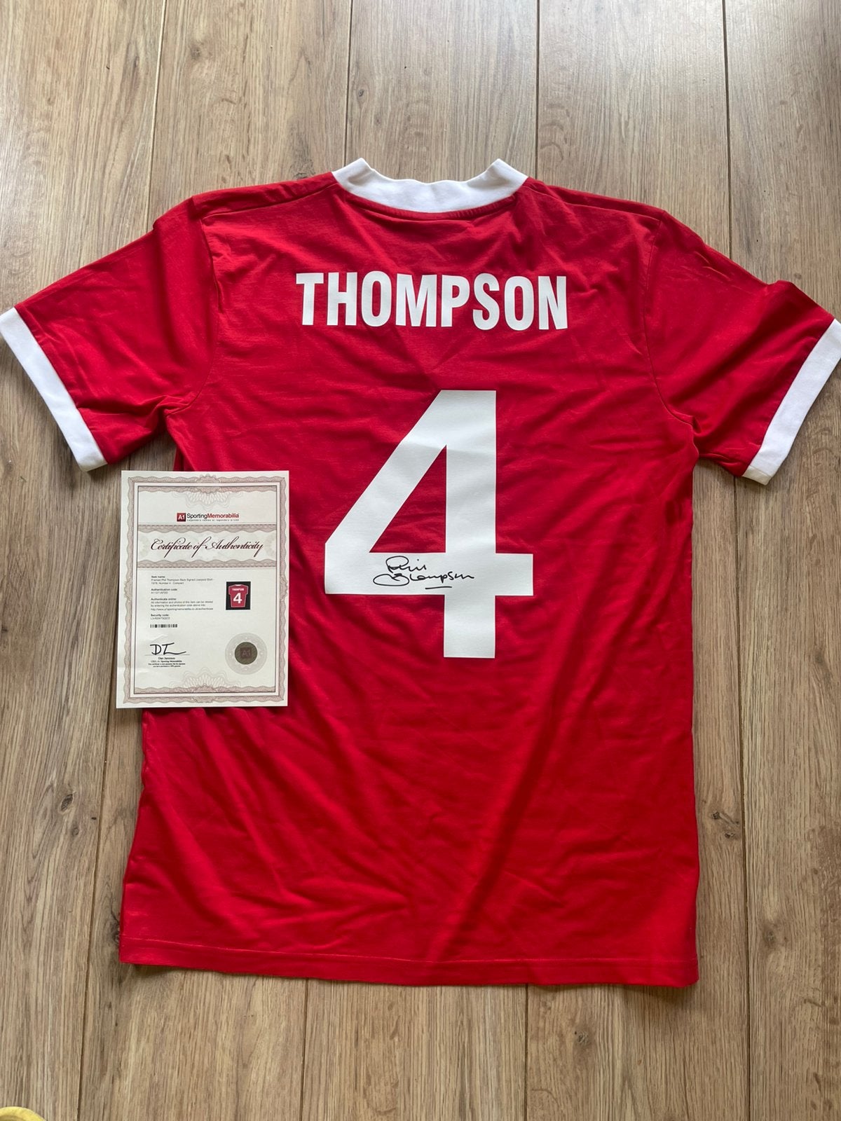 Phil Thompson gesigneerd Liverpool shirt A1 COA 1978 retro, Ophalen of Verzenden, Zo goed als nieuw, Buitenlandse clubs, Shirt