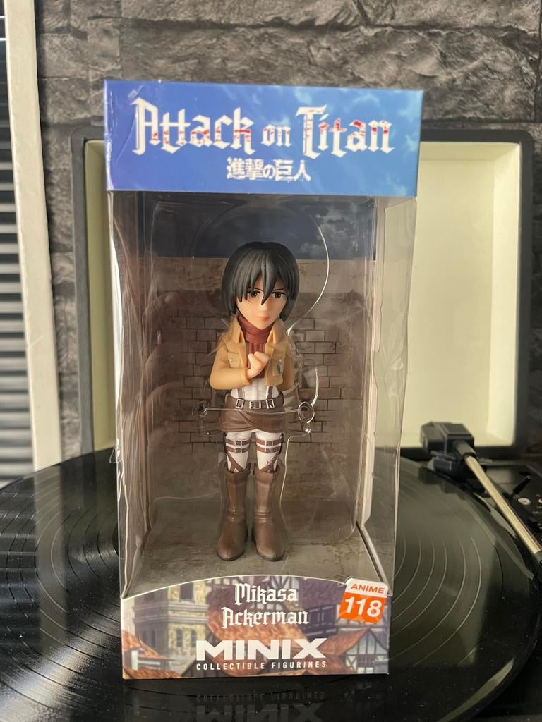 Minix Attack on Titan Mikasa figuur nieuw, Verzamelen, Poppetjes en Figuurtjes, Ophalen of Verzenden, Nieuw