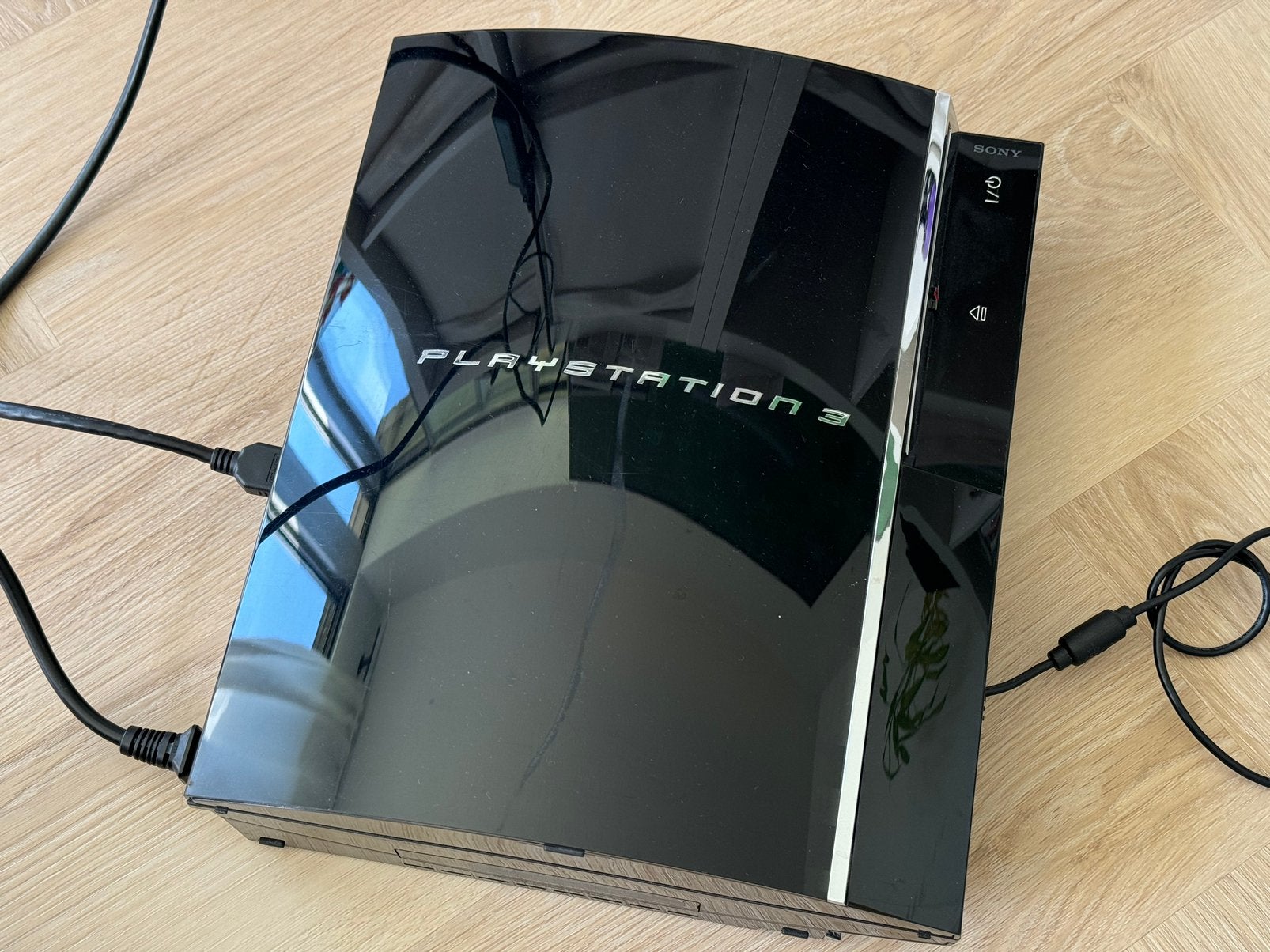 PS3 CECHC04 60Gb, 4 USB, 2 Controllers, Phat, Ophalen of Verzenden, Zo goed als nieuw, Zonder controller