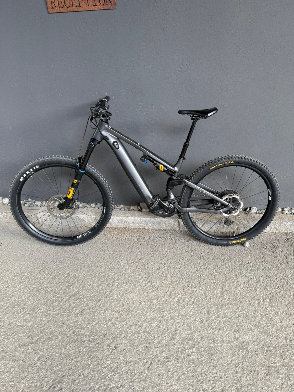 Commencal ebike meta power öhlins 29, Fietsen en Brommers, Fietsen | Mountainbikes en ATB, Fully, Ophalen of Verzenden, Zo goed als nieuw