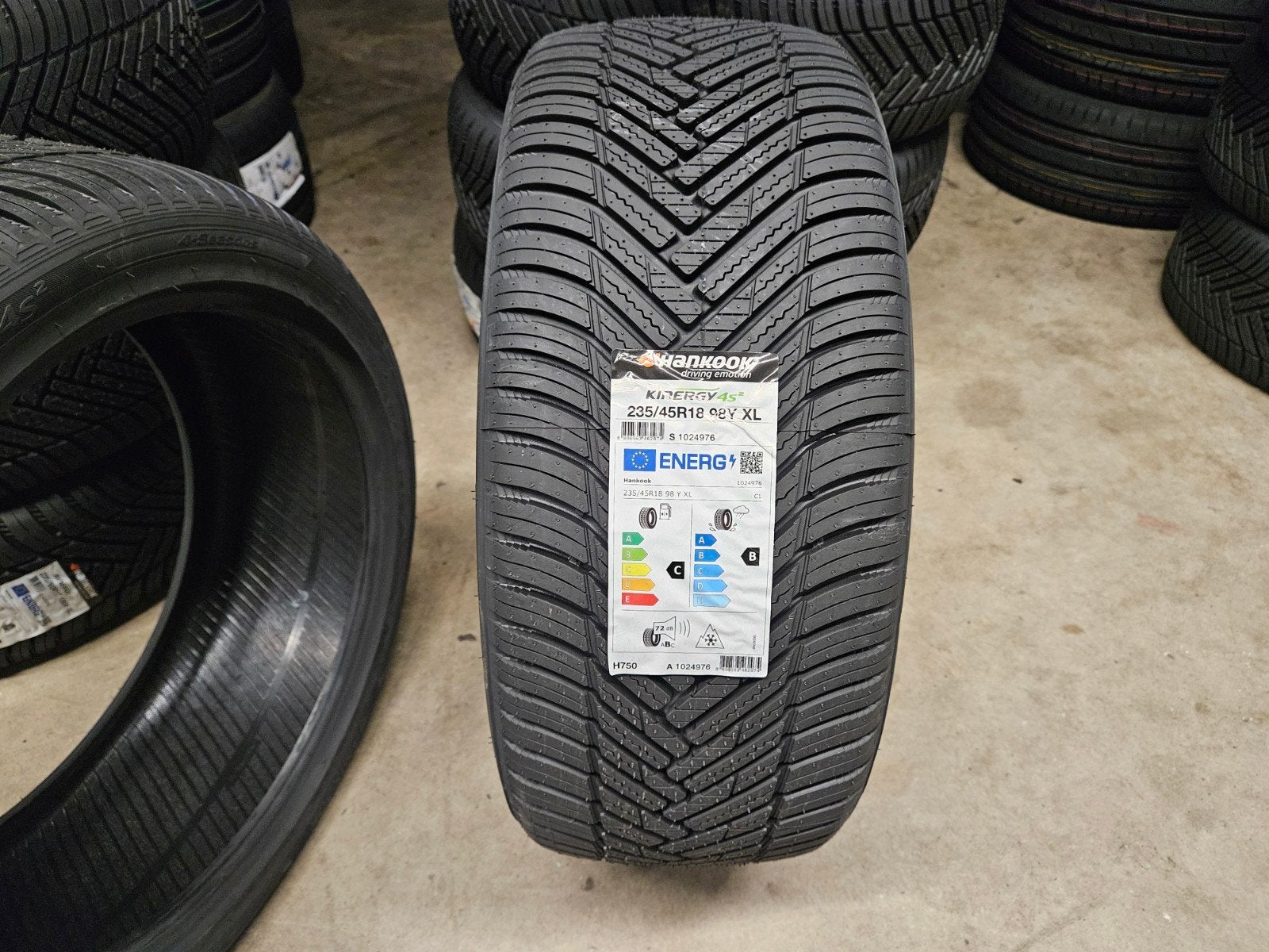 4x Nieuwe all season banden 235 45 18 Hankook Kinergy, 18 inch, Nieuw, Ophalen of Verzenden, 235 mm