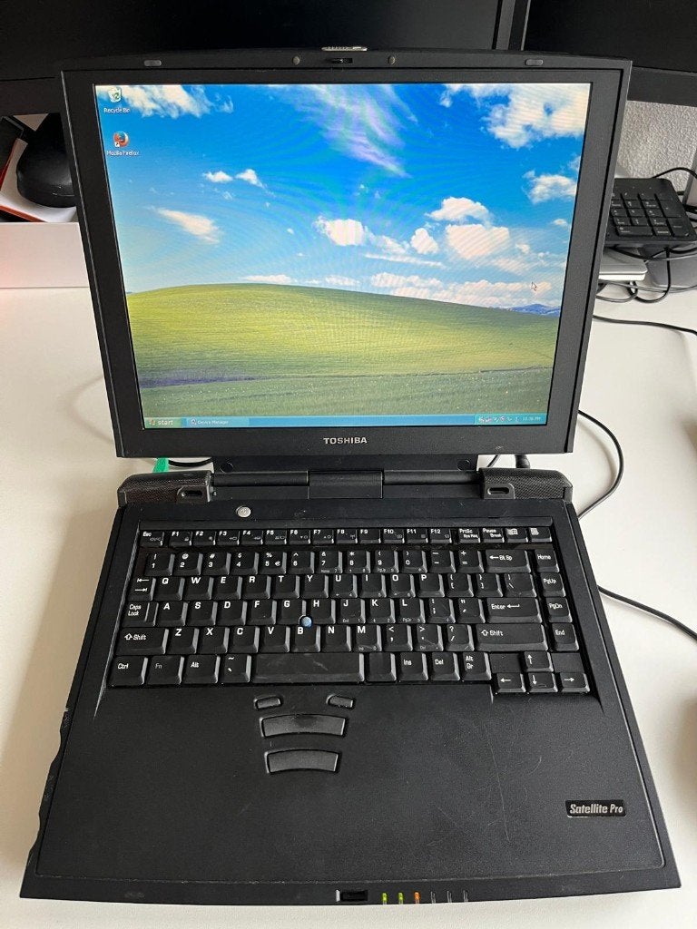 Toshiba Satellite Pro 6000 retro laptop Pentium III XP, Computers en Software, Ophalen, Gebruikt, HDD, Minder dan 4 GB