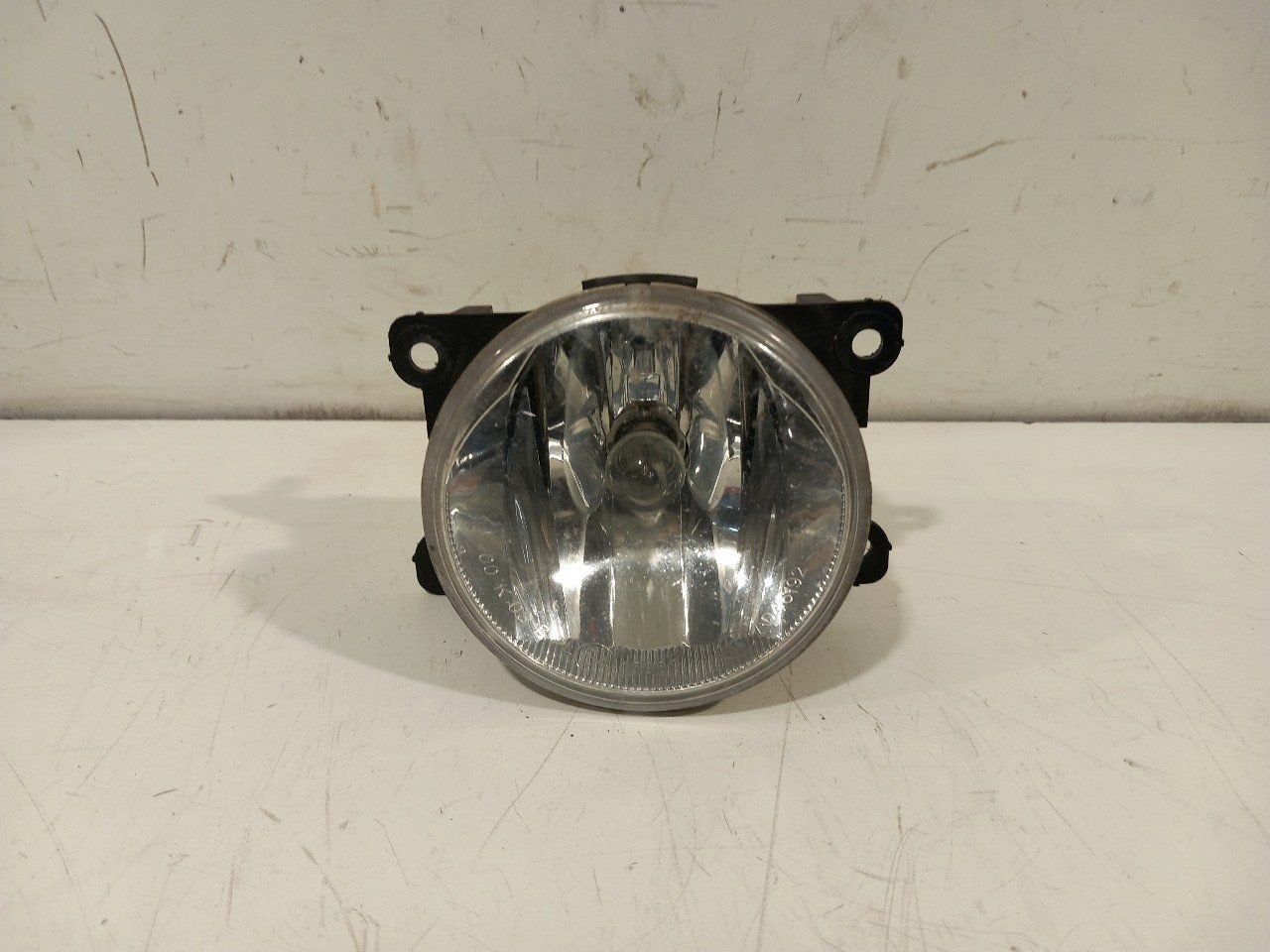Mistlamp rechts Peugeot 208, Auto-onderdelen, Onderdelen@venauto.nl, Van der Ven Autorecycling B.V., Gebruikt, Ettenseweg 76, 4706 PB Roosendaal, The Netherlands