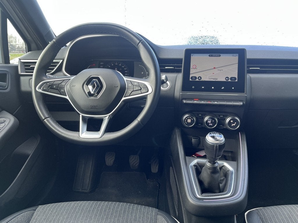 Renault Clio 1.0 TCe Intens / Bose Sound / Camera / PDC V+A, Voorwielaandrijving, 12 maanden, Gebruikt, Leder en Stof