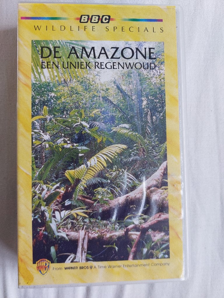 VHS videoband de Amazone een uniek regenwoud, Alle leeftijden, Ophalen of Verzenden, Zo goed als nieuw, Documentaire