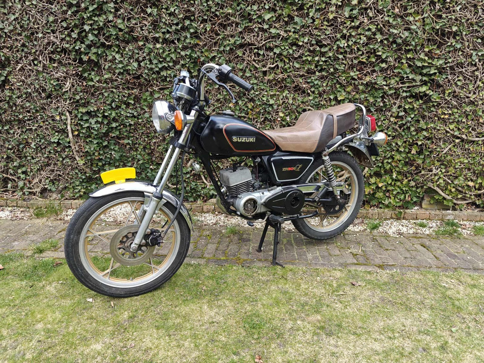 3x suzuki zr 2x kenteken 1x nl frame, Fietsen en Brommers, Brommers | Oldtimers, Ophalen, Overige merken