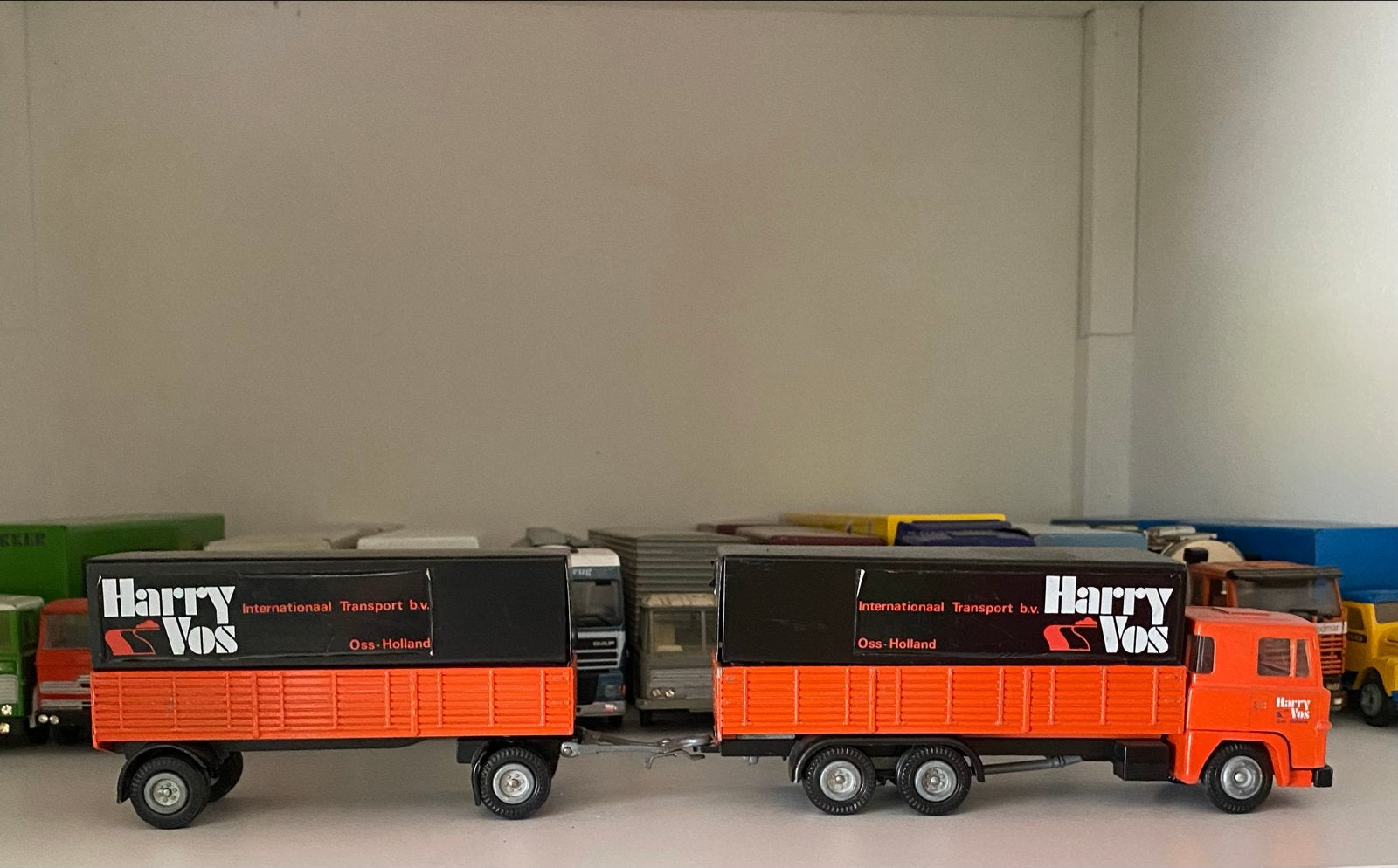 Harry Vos Internationaal Transport vrachtwagen met aanhanger, Overige merken, Gebruikt, 1:32 tot 1:50, Ophalen of Verzenden