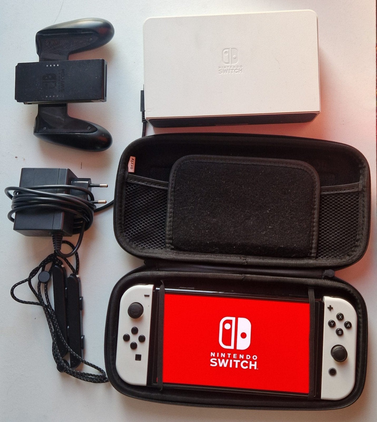 Nintendo Switch OLED Wit met accessoires, Ophalen of Verzenden, Gebruikt, Met 2 controllers, Switch OLED
