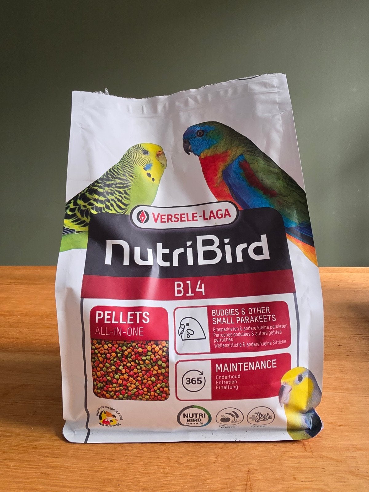 Nutribird B14 pellets voor kleine parkieten, Ophalen, Zo goed als nieuw, Eten en Drinken