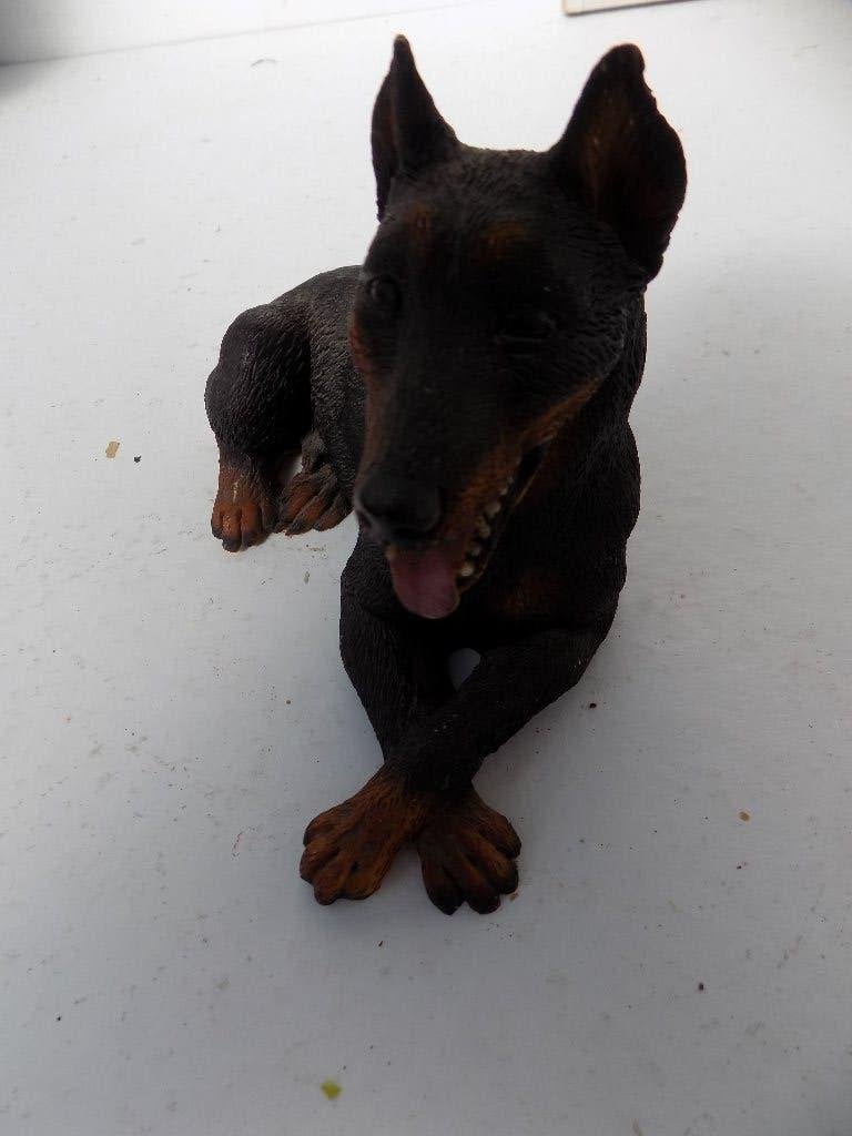 Beeld hond Dobermann zwaar polystone, Ophalen of Verzenden, Gebruikt