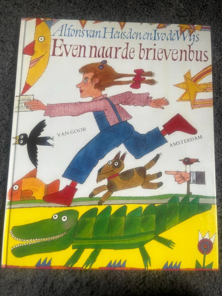Even naar de brievenbus - Ivo de Wijs, Boeken, Ophalen of Verzenden, Zo goed als nieuw, Prentenboek