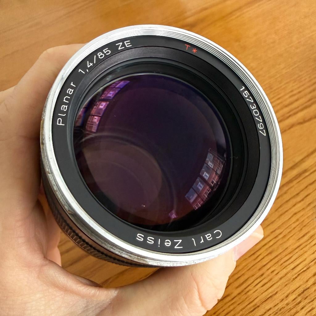 Zeiss 85mm f/1.4 Planar T ZE (Canon EF Mount), Ophalen, Gebruikt, Telelens