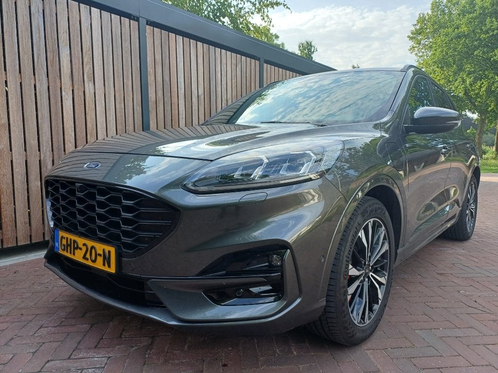 Ford Kuga ST-Line X PHEV Trekhaak-Adap. Cruise-Stoelverw., 4 cilinders, Plug-in hybride, 1200 kg, Parkeerassistent
