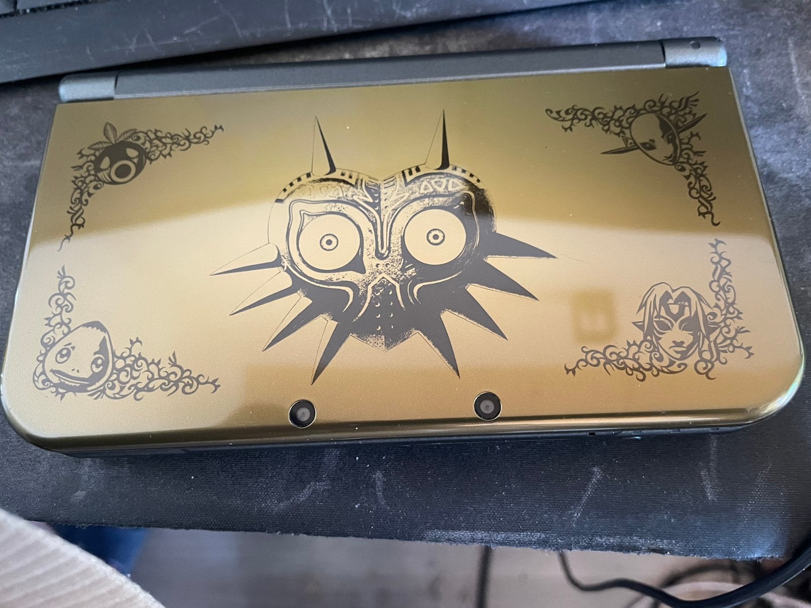 Limited edition 3DS XL Majora's Mask edition, Spelcomputers en Games, Ophalen of Verzenden, Zo goed als nieuw, Zwart, 3DS