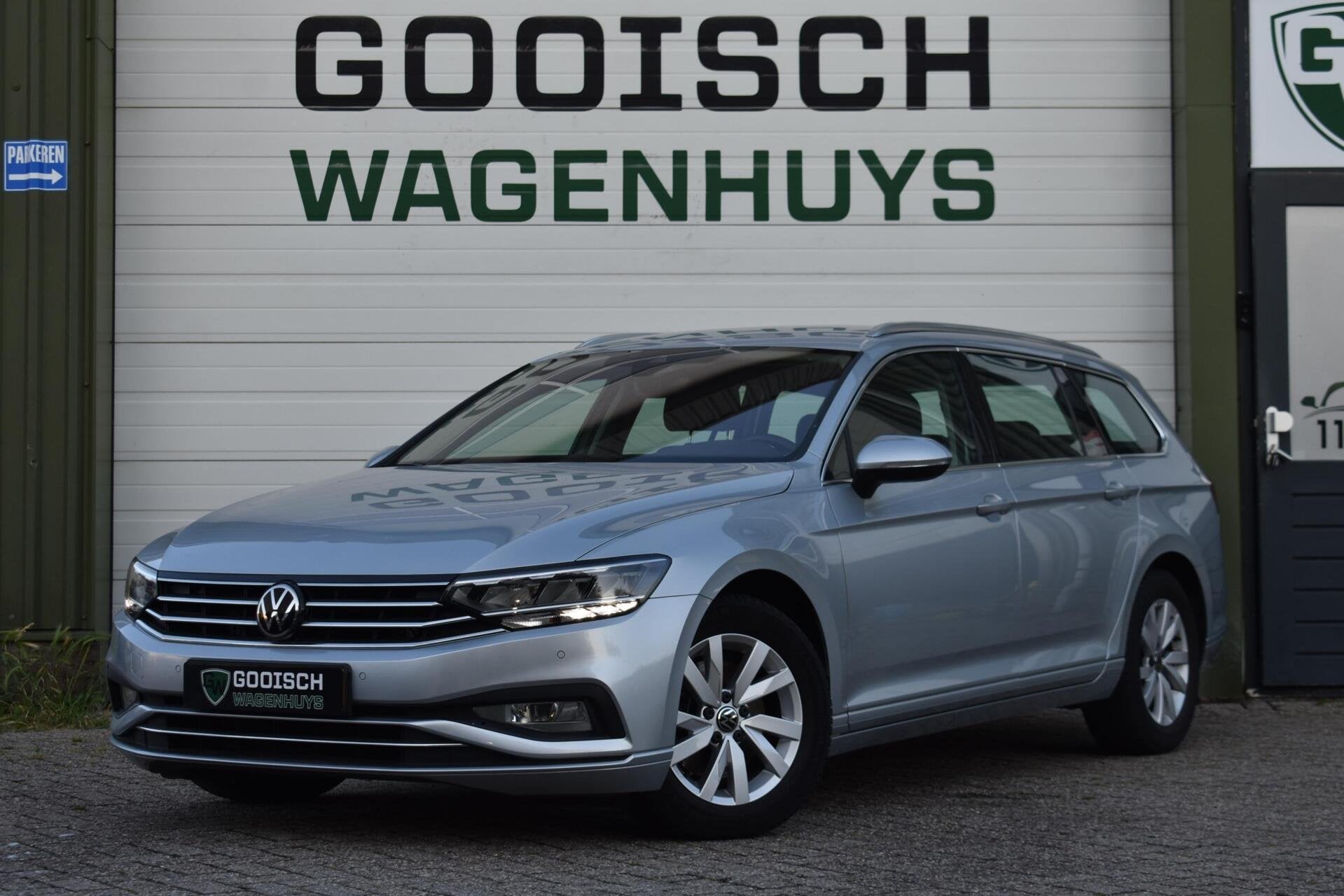 Volkswagen Passat Variant 1.5 TSI Business | Camera | Climat, Auto's, Volkswagen, 1498 cc, Euro 6, 4 cilinders, 1600 kg