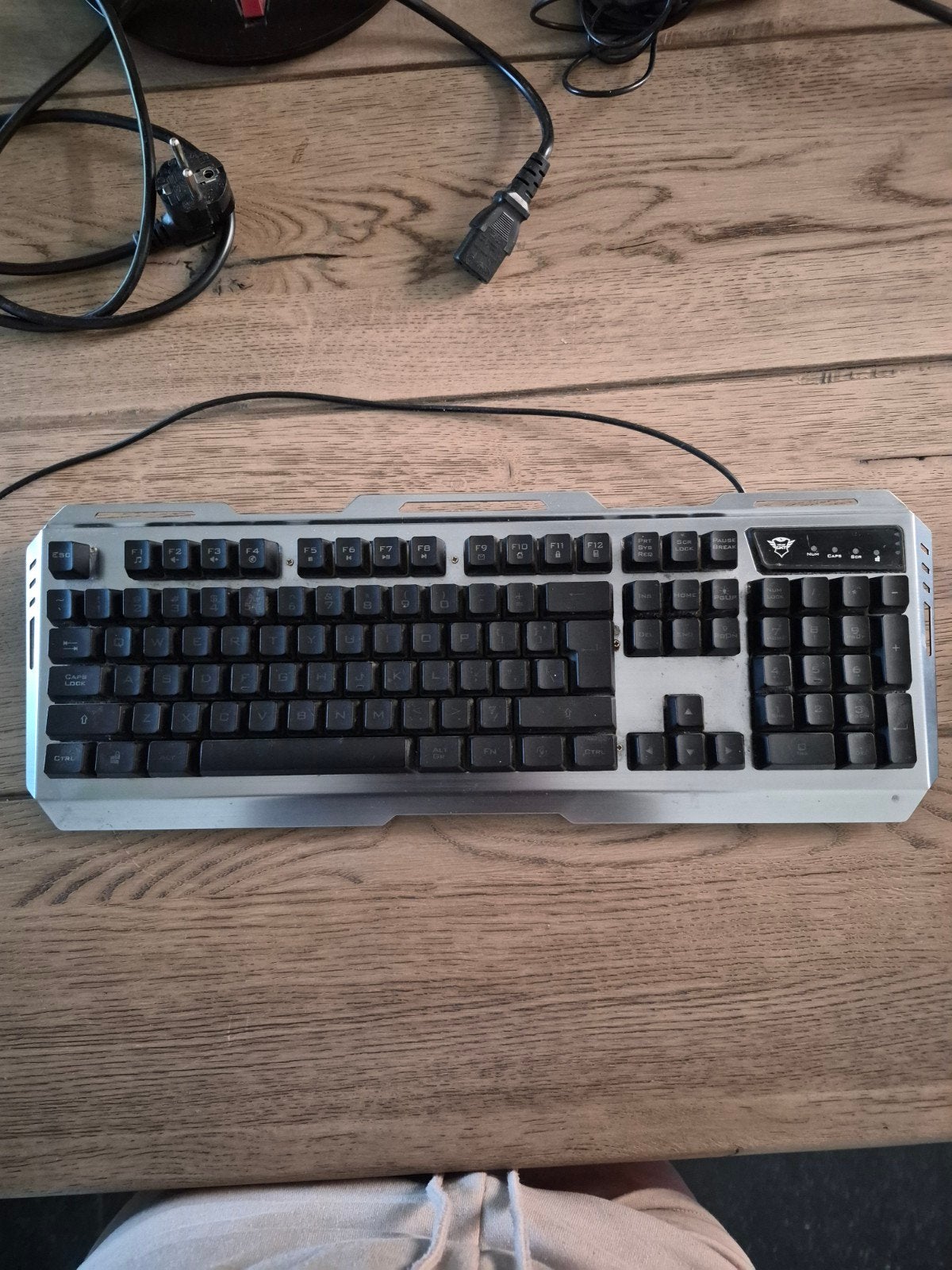 Trust GXT 865 Asta Mechanisch Gaming Toetsenbord QWERTY, Computers en Software, Ophalen, Gebruikt, Trust, Qwerty