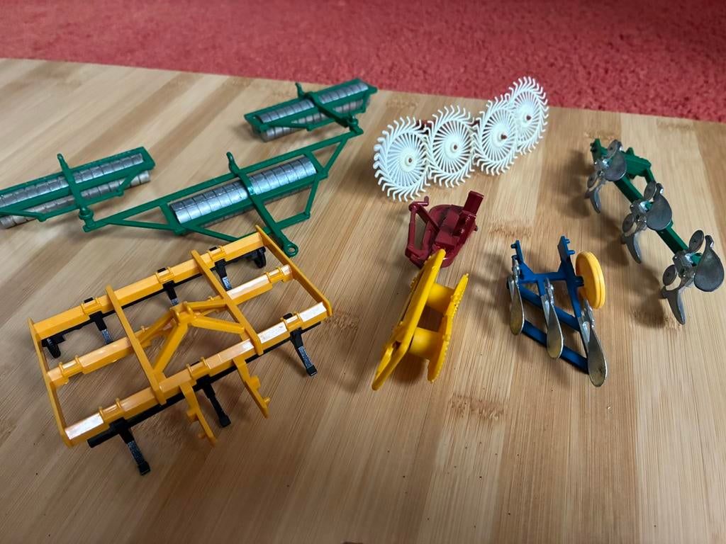 Zes Britains landbouw werktuigen, Ophalen of Verzenden, Zo goed als nieuw, Tractor of Landbouw, Britains
