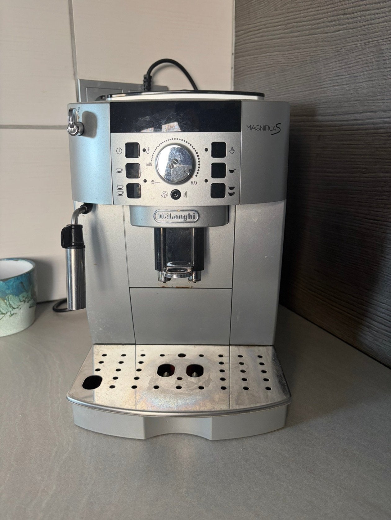 DéLonghi  Magnifica S koffiemachine
