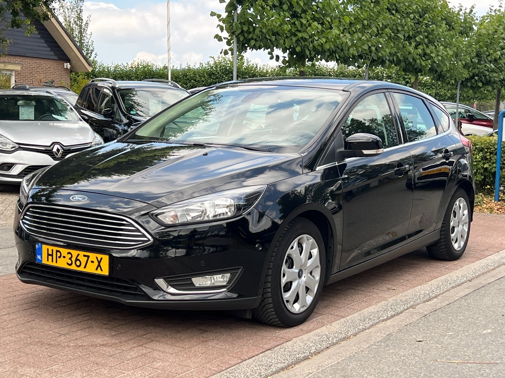 Ford Focus 1.5 Titanium *PDC|Navi| Goed onderhouden, 4 cilinders, 150 pk, Zwart, Origineel Nederlands