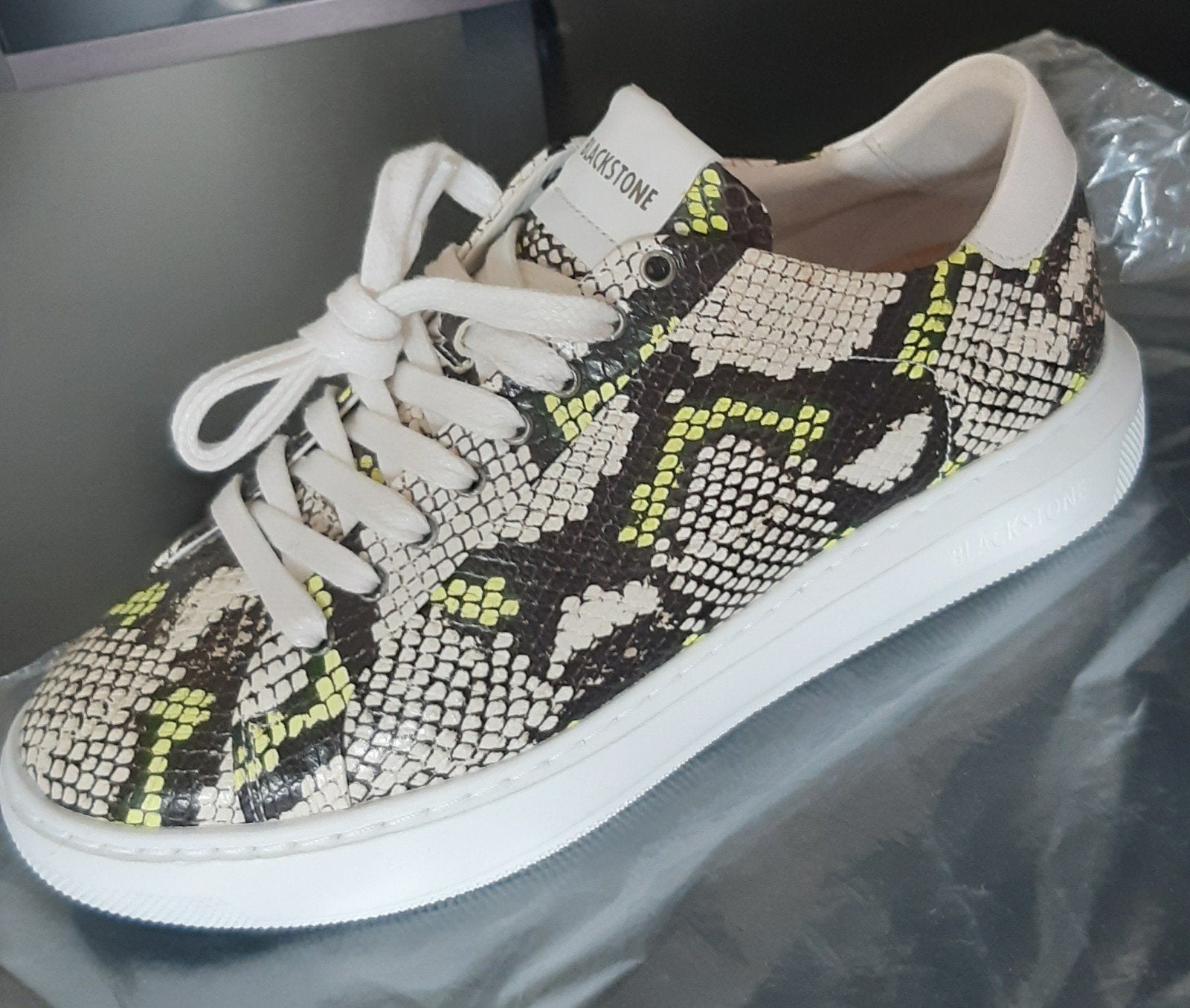 Blackstone sneakers met slangenprint 37, Zwart, Nieuw, Ophalen of Verzenden, Sneakers of Gympen