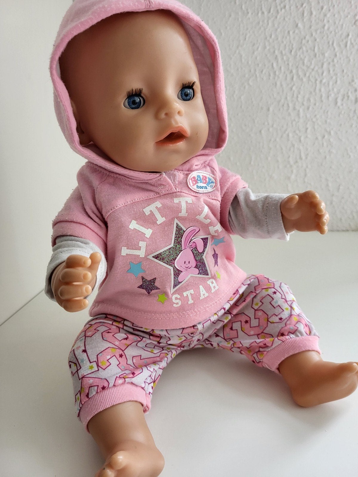Baby Born kleertjes 2-delig pakje 43 cm Babyborn, Kinderen en Baby's, Speelgoed | Poppen, Ophalen of Verzenden, Zo goed als nieuw