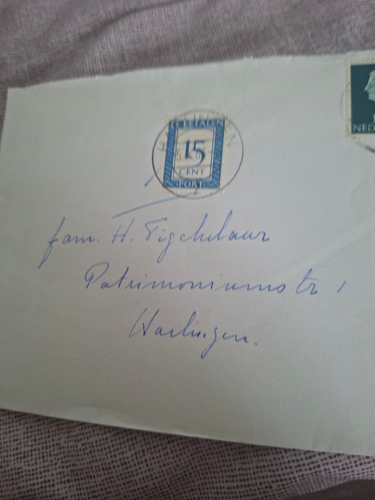 Oude envelop met postzegels en stempels, Verzenden, Na 1940, Gestempeld