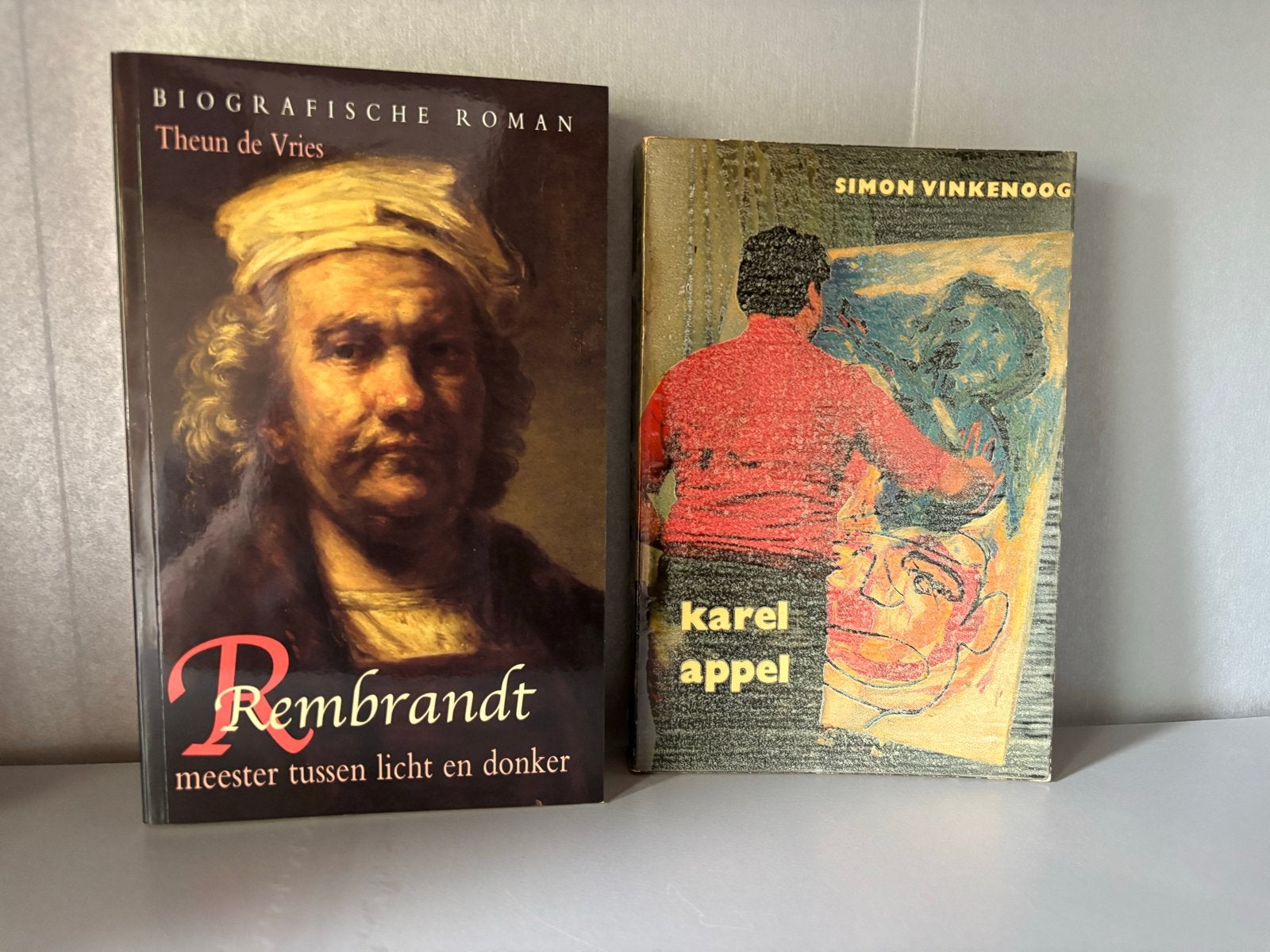 Boeken: Rembrandt en Karel Appel biografieën, Ophalen of Verzenden, Gelezen, Fotografen